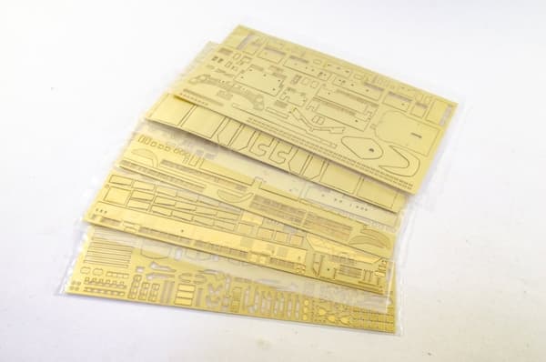 Amati - Bismarck Battleship Kit
