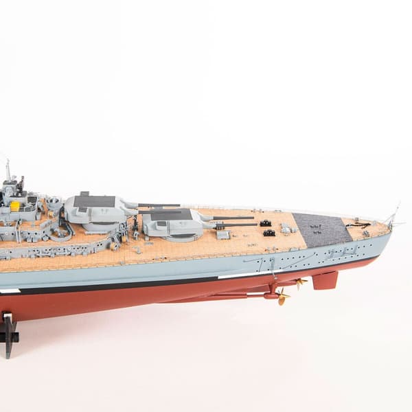 Amati - Bismarck Battleship Kit