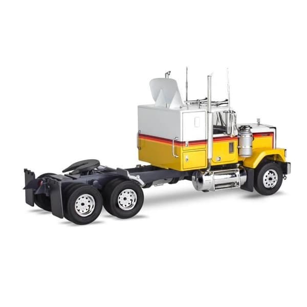 Lastbilsmodell - REVELL - Chevy Bison semitrailer - 70 delar - 1/32 skala - Vit