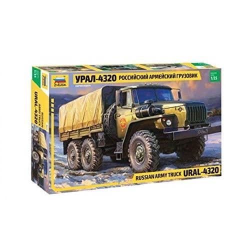 Modelltillverkningsmodell - ZVEZDA - Ural 4320 - Plast - Skrapa att bygga