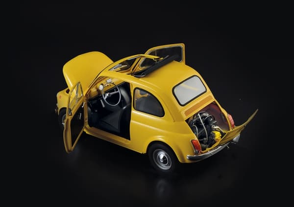 ITALERI 1:12 - Fiat 500 F - 1968