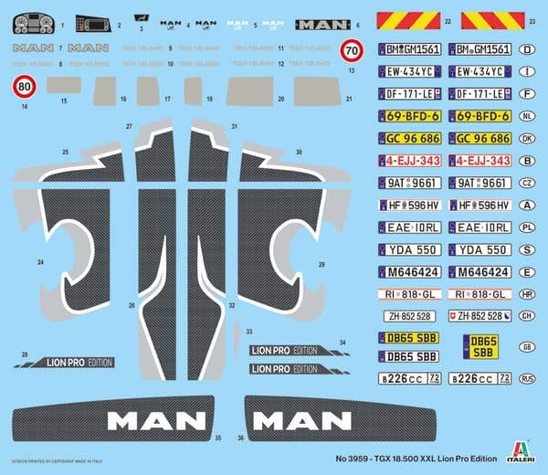 ITALERI 1:24 MAN TGX 18500 XXL. Lion Pro Edition