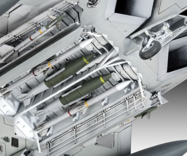 Revell 1:72 - Lockheed Martin F-22A Raptor