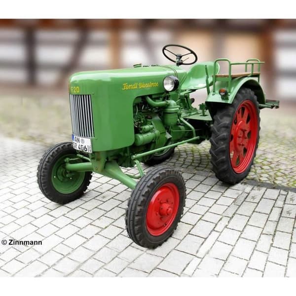Traktormodell - REVELL - Fendt F20 Dieselroß - Lättklicksystem - Skala 1/24 - 91 stycken