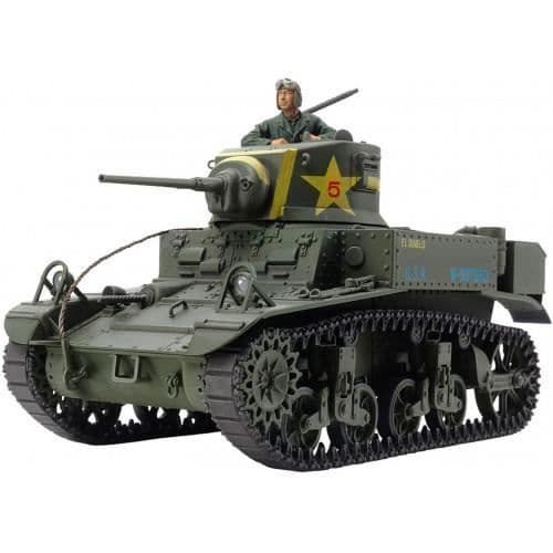 M3 Stuart senproduktion militär modell - Tamiya 35360 - 1/35 + 14 år