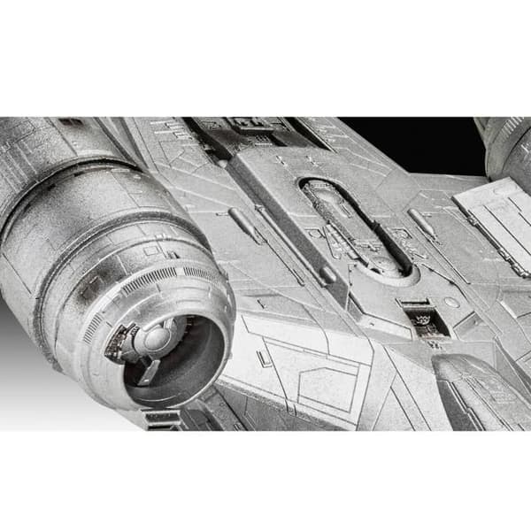 Revell - Star Wars The Mandalorian - 1/72 modell The Razor Crest 34 cm