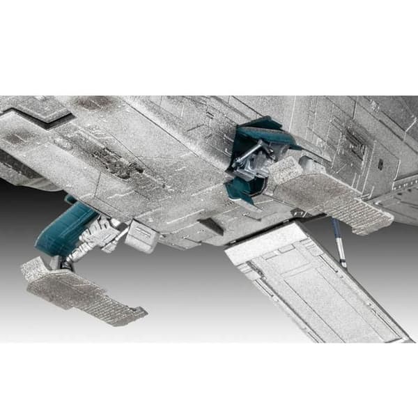 Revell - Star Wars The Mandalorian - 1/72 modell The Razor Crest 34 cm