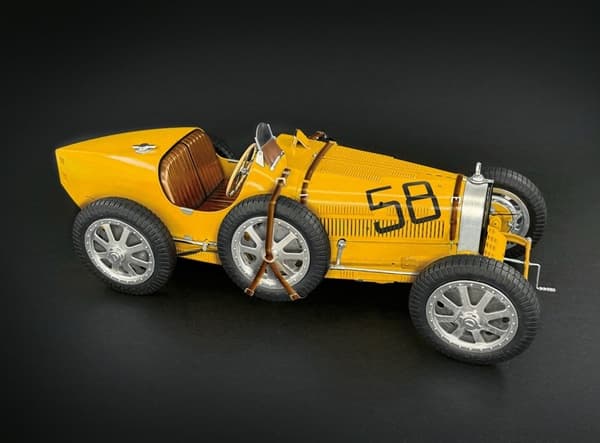 ITALERI 1:12 - Bugatti 35B. Targa Florio 28