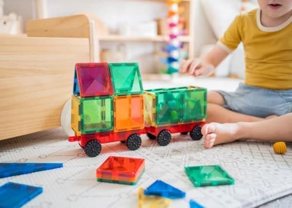 CONNETIX Konstruktions Magnetiska Plattor Regnbåge Rörlighets Paket, 24 Delar