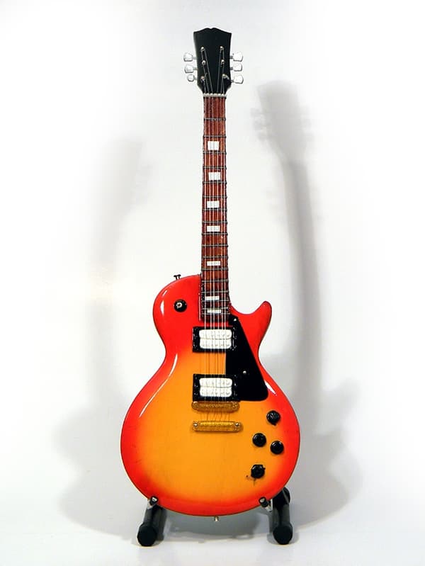 Mini guitar: Frank Zappa - Gibson Les Paul Cherry
