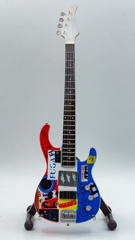 Mini guitar: Red Hot Chilli Peppers - Flea - Fender Psychedelic Jazz Bass