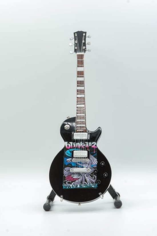 Minigitarr: Blink 182 - Tribute