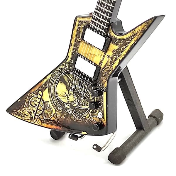 Mini guitar: Megadeth - Dave Mustaine