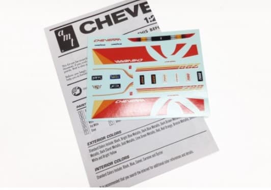 Plastmodel - Cheverra Custom 1980 Camaro Z28 bil - AMT