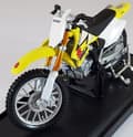 Miniatyrbillede 10 af 11: Suzuki RM-Z 250 med stativ 1:18 Maisto 77489