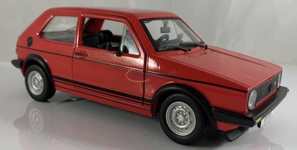 VW Volkswagen Golf I GTI 1979 1:24 Bburago 21089