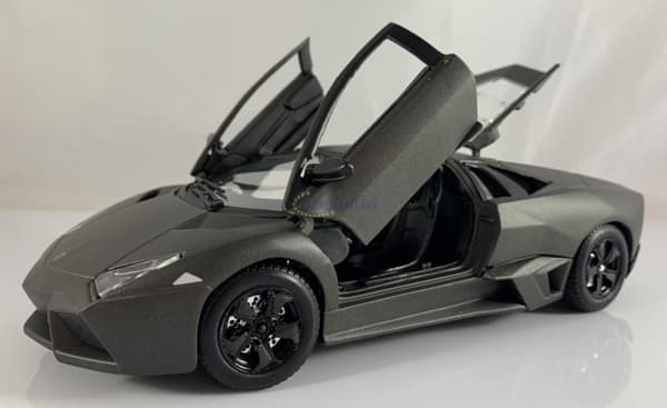 Lamborghini Reventon grå 1:24 Bburago 21041