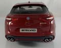 Miniatyrbild 8 av 11: Alfa Romeo Stelvio röd 1:24 modell Bburago 21086