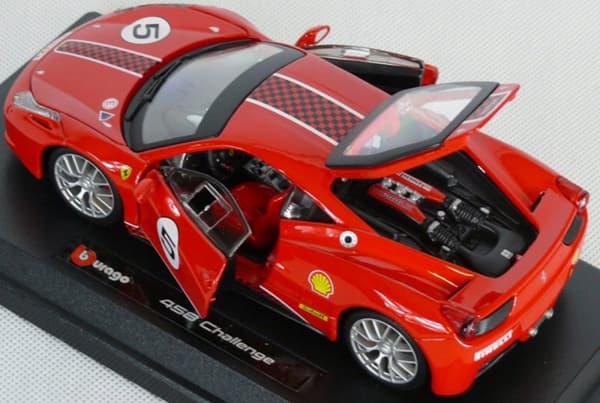 FERRARI 458 Challenge #5 rød model Bburago 26302