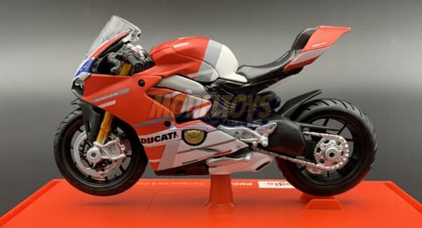 DUCATI Panigale V4 S Corse stativ 1:18 Maisto