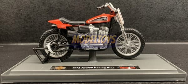HARLEY DAVIDSON XR750 1972 kilpapyörä 1:18 Maisto