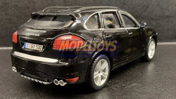Porsche Cayenne Turbo svart 1:24 Bburago 21056