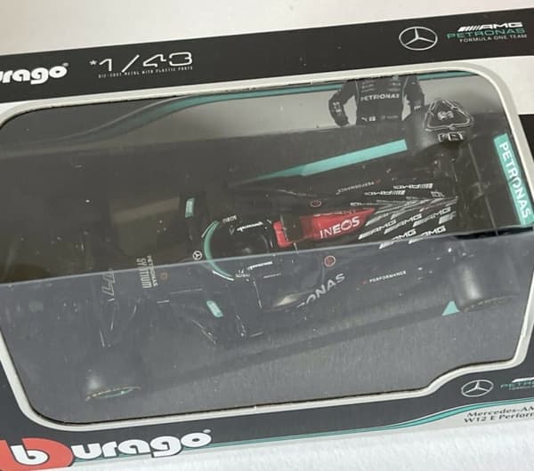 F1 bil MERCEDES W12 E P. #77 Bottas Bburago 1:43