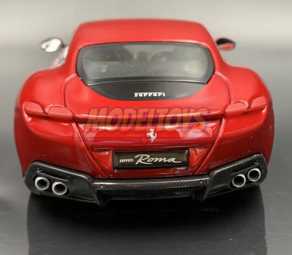FERRARI Roma röd modell 1:24 Bburago 26029