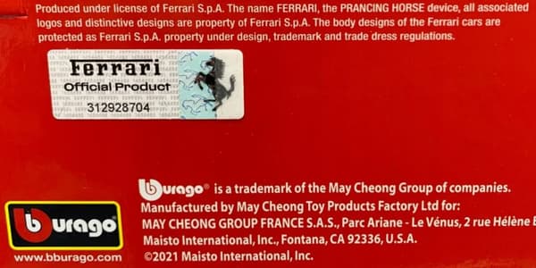 FERRARI Roma silver modell 1:24 Bburago 26029