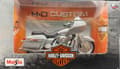 Miniatyrbillede 3 af 11: HARLEY-DAVIDSON 2002 FLTR Road Glide 1:18 Maisto