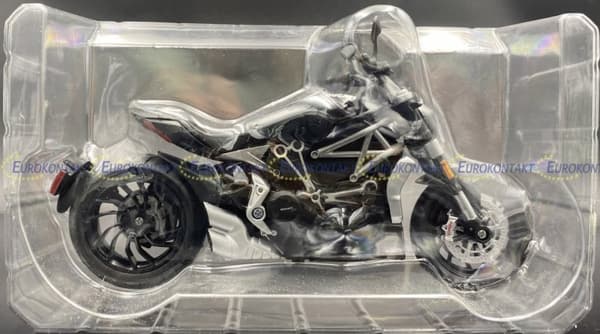 DUCATI X Diavel S motorcykel modell 1:12 Maisto 77830