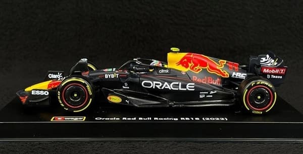 RB18 F1 RedBull 2022 #11 Perez HJÄLM BBurago 1:43