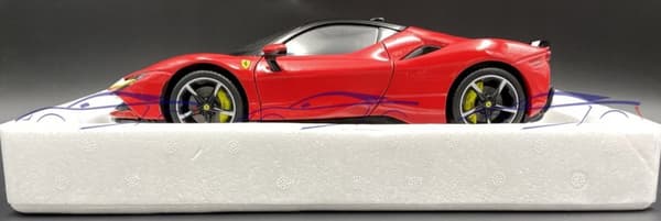 FERRARI SF90 Stradale signatur 1:18 Bburago 16911