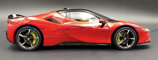 FERRARI SF90 Stradale signatur 1:18 Bburago 16911