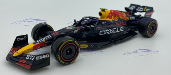 RB18 F1 Red Bull 2022 Sergio Perez BBurago 1:43