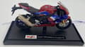 Miniatyrbillede 7 af 11: Honda CBR 1000RR-R Fireblade SP model 1:18 Maisto