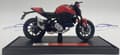 Miniatyrbild 6 av 11: DUCATI Monster 2021 röd motorcykel modell 1:18 Maisto