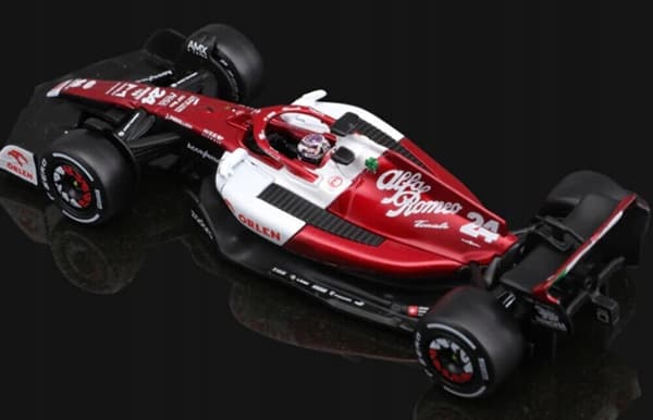 ALFA ROMEO C42 F1 2022 24 Guanyu HJÄLM BBurago 1:43