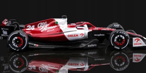 ALFA ROMEO C42 F1 2022 24 Guanyu HJÄLM BBurago 1:43
