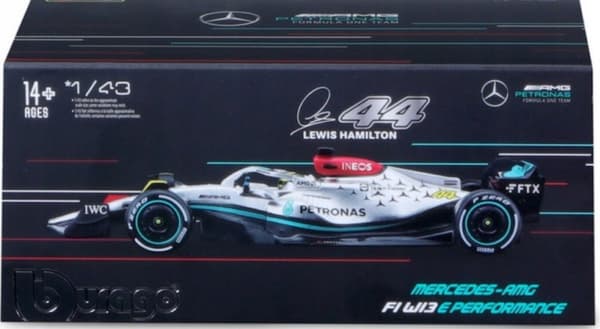 F1-bil Mercedes W13 Hamilton HJÄLM BBurago 1:43