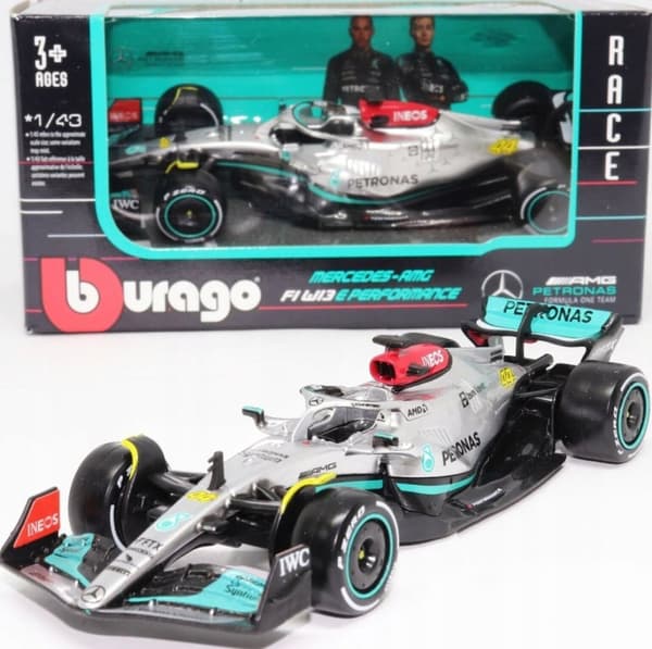 F1 bil MERCEDES W13 E #44 Hamilton Bburago 1:43