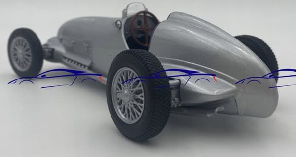 MERCEDES W125 1937 silver modell 24109 Welly 1:24