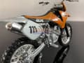 Pikkukuva 11 / 11: KTM 520 SX #111 moottoripyörä malli 1:18 Maisto