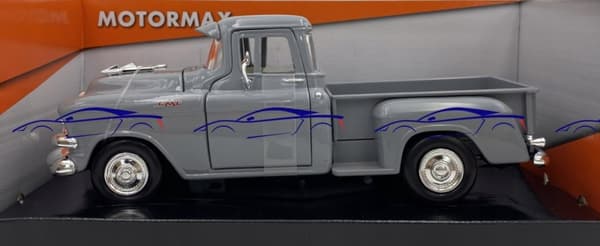 1955 GMC Blue Chip pickup grå 1:24 Motormax 79382