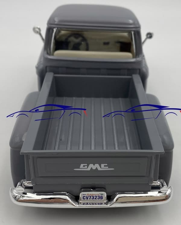 1955 GMC Blue Chip pickup grå 1:24 Motormax 79382