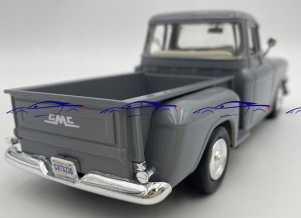 1955 GMC Blue Chip pickup grå 1:24 Motormax 79382