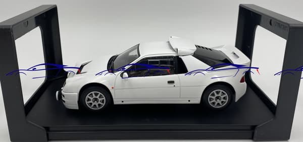 Ford RS 200 1984 malli 124211 WhiteBox 1:24 valkoinen