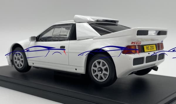 Ford RS 200 1984 malli 124211 WhiteBox 1:24 valkoinen