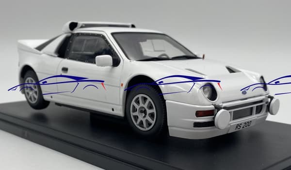 Ford RS 200 1984 model 124211 Hvidboks 1:24 hvid