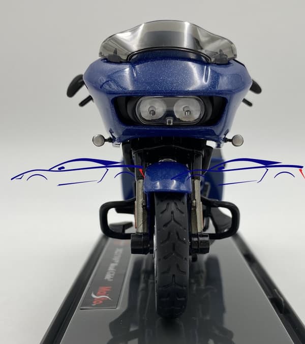 HARLEY-DAVIDSON 2022 CVO Road Glide 1:18 Maisto blå